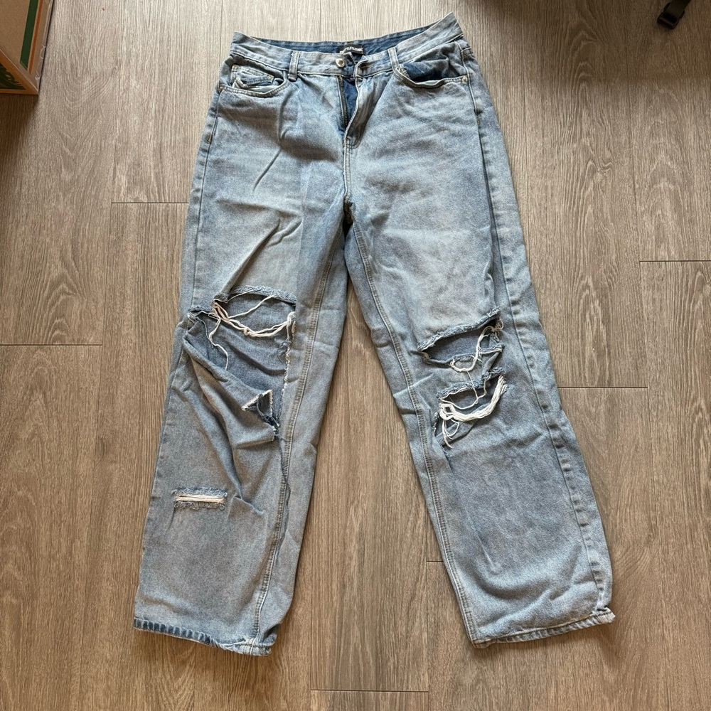Prettylittlething ripped denim jeans